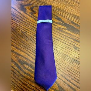 Men’s tie. Perry Ellis. Purple. NWT